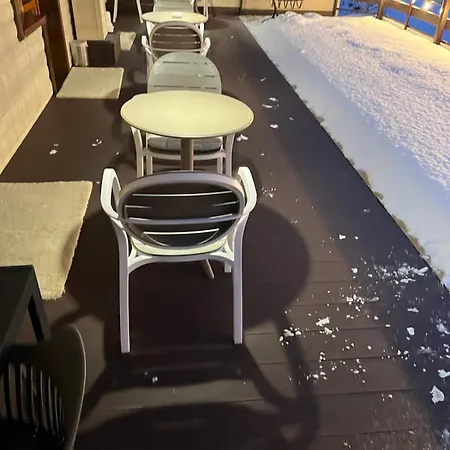 Zdybanka Szálloda Bukovel