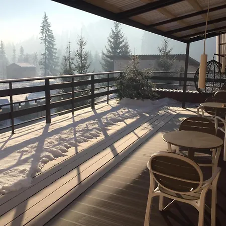 Zdybanka Szálloda Bukovel