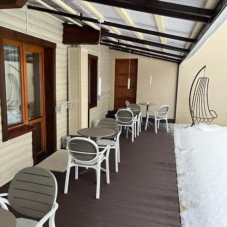 Zdybanka Otel *
