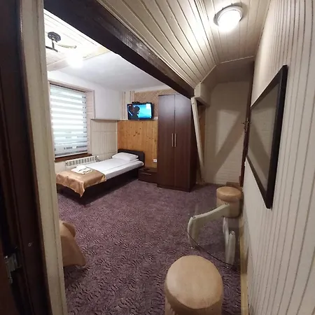 Zdybanka Hotel