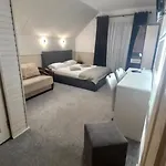 Zdybanka Hotel